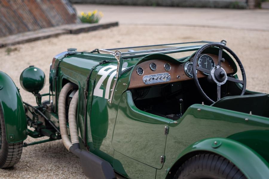 Детали экстерьера Aston Martin Le Mans (LM8) 1932 года  (фото 16 из 20)